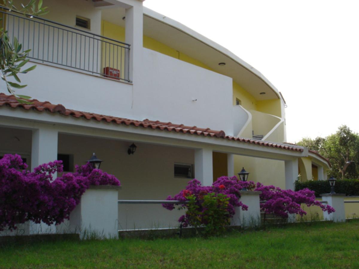 Ríza Ferouli Residence מראה חיצוני תמונה