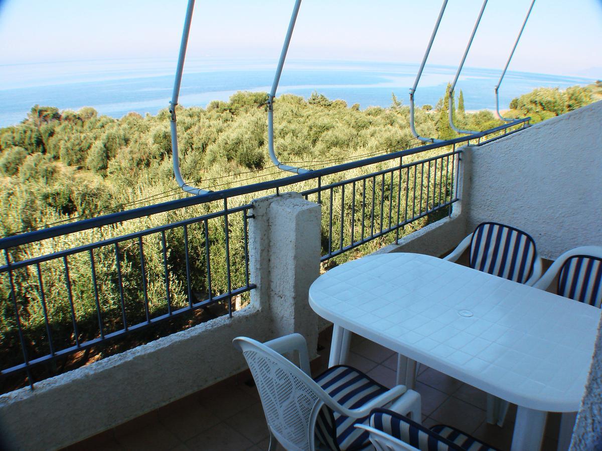Ríza Ferouli Residence מראה חיצוני תמונה